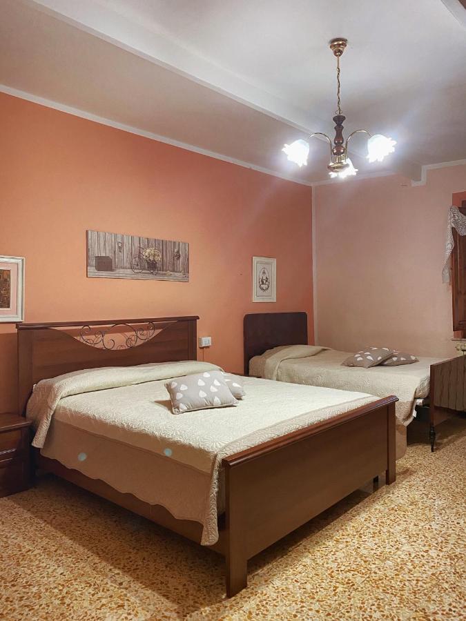 Villa La Casa Dei Nonni Chianni Exterior foto